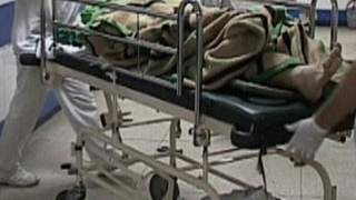 Medicii fac eforturi sa salveze doi barbati degerati din judetul Buzau