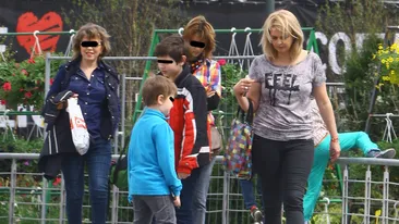 A sacrificat doi copii pentru cateva sute de mii! Iuliana Marciuc a pus in pericol viata baietelul ei si a unui prieten de-al lui