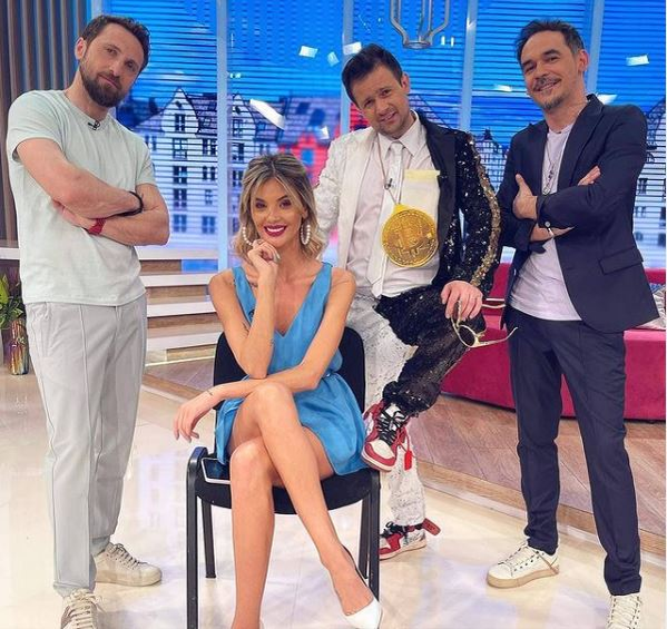 Dani Oțil a comis-o! Cum a jignit-o pe Raluca Olaru, asistenta lui de la Neatza