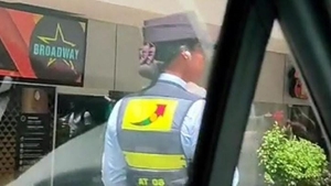 Cu siguranță șoferilor nu le-ar părea rău dacă ar fi amendați de ea. Cum arată ,,Cea mai frumoasă polițistă din Columbia și din lume!”. FOTO