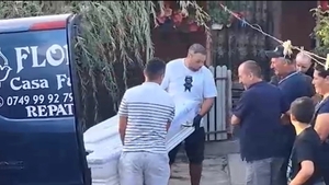 Vlad și Ionuț au fost aduși acasă în sicrie albe. Sora lor urma să se căsătorească luna viitoare