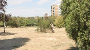 Solutie pentru aglomeratia din zona Titan: consilierii vor sa construiasca o parcare in forma de sertar, sub parc!