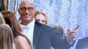 Dwayne Johnson, apariție surpriză la Met Gala 2026. Actorul a purtat o fustă și a explicat mesajul din spatele ținutei