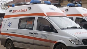 S-a întâmplat de Paşte! Ambulanţa a intrat să alimenteze în benzinărie, dar ce a urmat e de cascadorii râsului