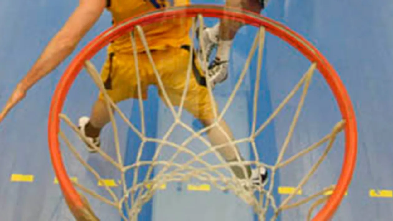 Doliu în lumea sportului românesc! A murit un fost jucător şi antrenor de baschet cu peste 50 de ani de carieră