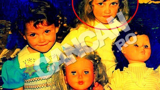 Cine sta posomorata se face fata... frumoasa! Prima poza din copilaria Biancai! Ia uite ce draguta era si cu ce papusi se juca!