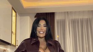 Tzancă Uraganu, surpriză colosală pentru Alina Marymar în văzul lumii! Ce a așteptat-o acasă