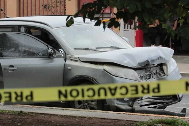 Ionuț George Oțelac (38 de ani) și iubita lui, fotomodelul Raquel Maria Gamboa Mora (24 de ani), au fost executați cu sânge rece, în Costa Rica