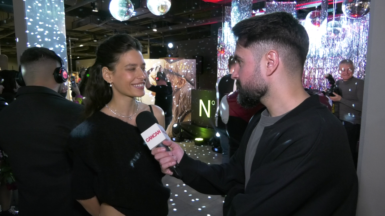Cea mai sexy mămică din showbiz rupe tăcerea: depresia postnatală, botezul restrâns și nunta pe care o așteaptă cu sufletul la gură. Pune presiune pe iubit: ”Nu mai putem să dăm retur!”