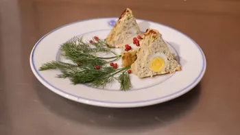 Drobul delicat de pește pregătit pentru ziua de Paște de Călugării de la Mânăstirea Putna