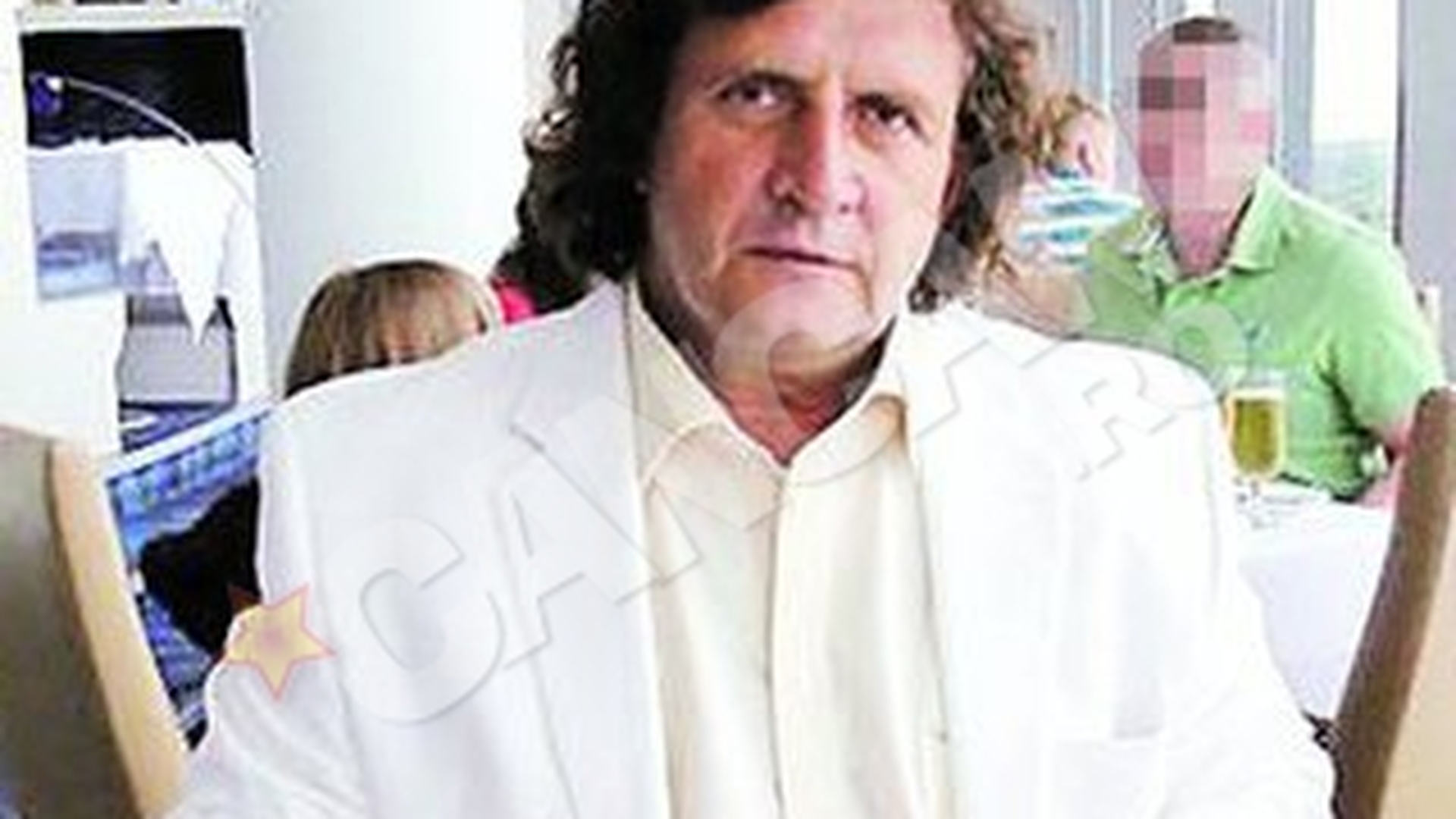 Livio Burton, darnic cu fosta sotie, "Regina imobiliarelor": "Ii las Tinei gunoaiele alea"