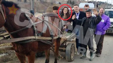 Imagini senzationale! Sexy-senatoarea s-a pozat in caruta si la birt ca sa arate ca e “fata de gasca”! Uite ce a ajuns sa faca!