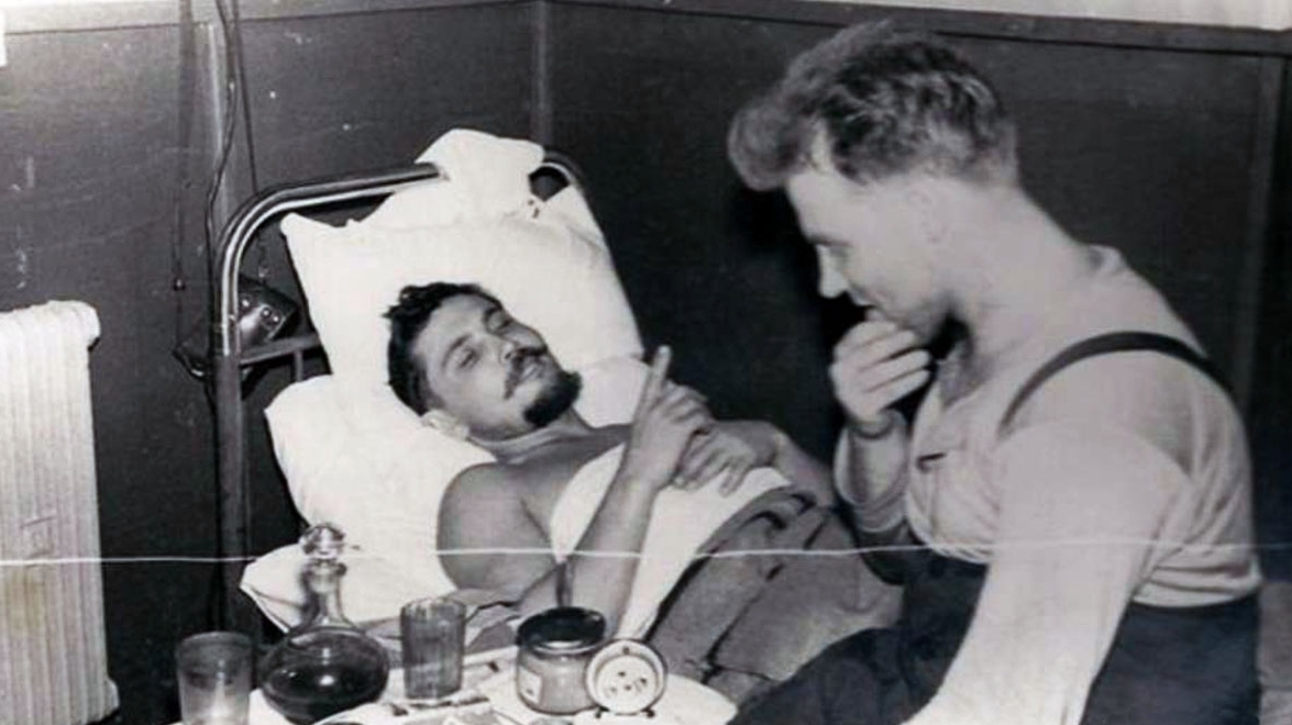 E uluitor ce a putut să facă acest medic de doar 27 de ani! S-a operat singur de apendicită, pe o furtună de zăpadă și…