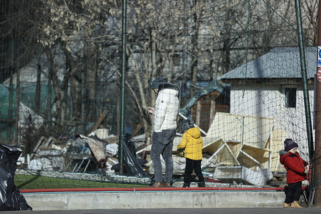 Radu Buzăianu, de la ”Bună, România”, și-a scos băiețelul la o miuță