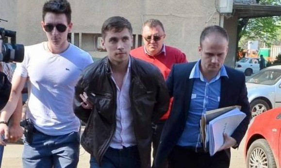 Legătura neştiută dintre Vulpiţa şi fostul iubit al Andreei Antonescu. Au fost fotografiaţi în maşină, zâmbind