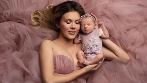 Cum i-au decorat Emily Burghelea și iubitul ei camera micuței