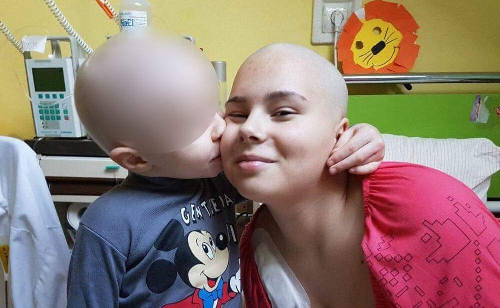 Andrada vrea un miracol de Crăciun! Fata de 18 ani și a fost operată