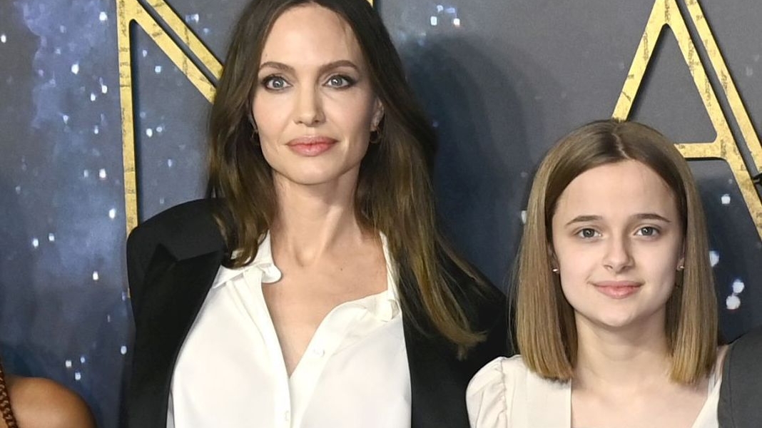 Cum arată acum fiica lui Brad Pitt și a Angelinei Jolie, la 15 ani. Vivienne îi seamănă leit actriței!