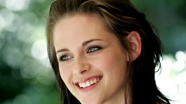 Kristen Stewart s-a saturat de viata ei perfecta! Vreau ca ceva sa ma distruga!