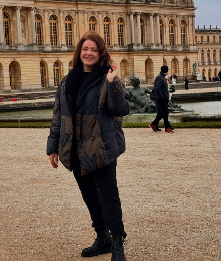 Cum arată Cristina Bâtlan, după ce s-a îngrășat 20 de kilograme într-o lună? E de nerecunoscut