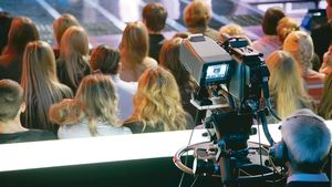 Nu e banc! Câți lei câștigă "aplaudacii" de la Românii au Talent de la Pro TV