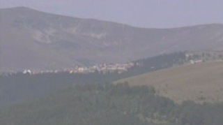 Un copil de 8 ani din Gorj, disparut de acasa, cautat de politisti cu elicopterul!