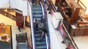 Am aflat cine-i cocosul in familia Elenei Gheorghe! Il cheama Nicholas si a facut abia doi anisori!