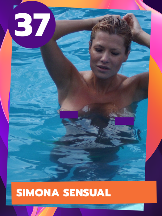 Cine o face mai bine? Cosmina Păsărin, Adelina Pestrițu, Anna Lesko sau Simona Trașcă? TOP 50 fete care se luptă cu părul, în costum de baie