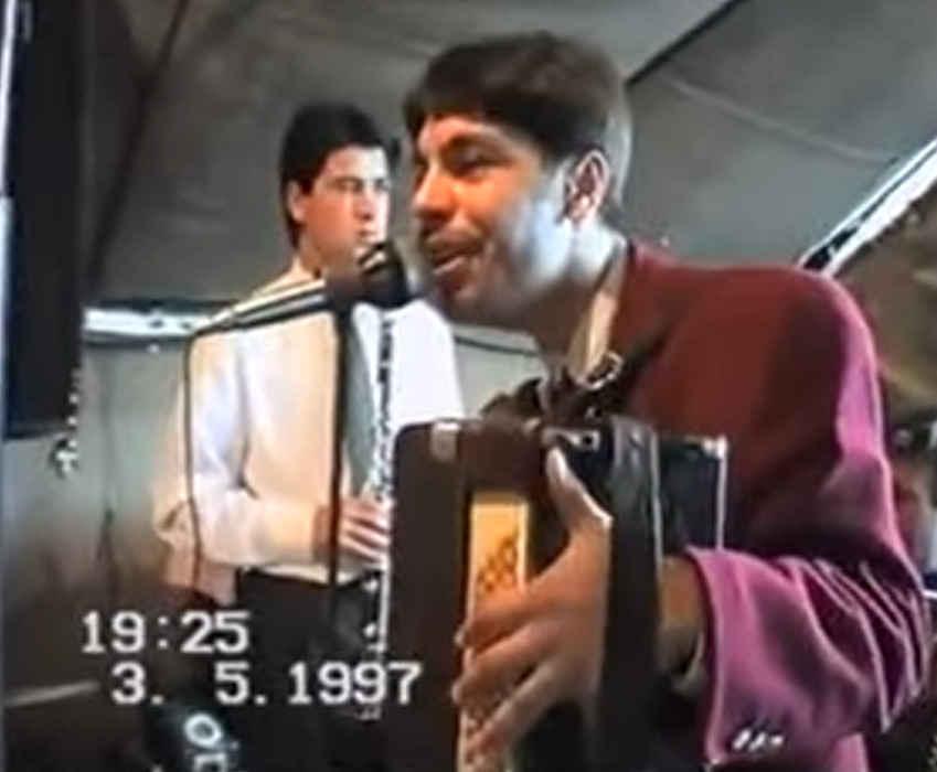 Imagini rarisime cu Florin Salam în 1997, la doar 17 ani. Cum suna vocea lui atunci