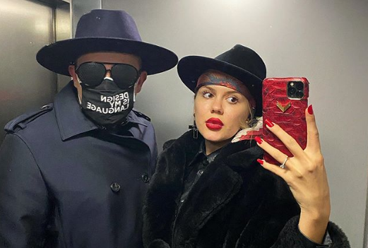Iubitul lui Emily e disperat! I se întâmplă mereu să-i facă asta: ”Unde mă prinde!”