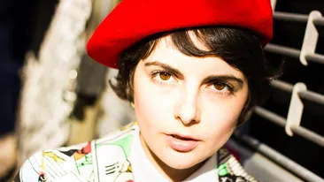 Stilista Raluca Roșu s-a aruncat de la etajul 6!