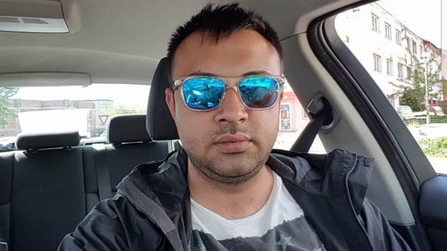 Florin Muntean, șoferul care a omorât o fetiță de 9 ani în timp ce făcea LIVE pe Facebook, nu era la prima abatare! Contul său este plin de videoclipuri făcute la volan