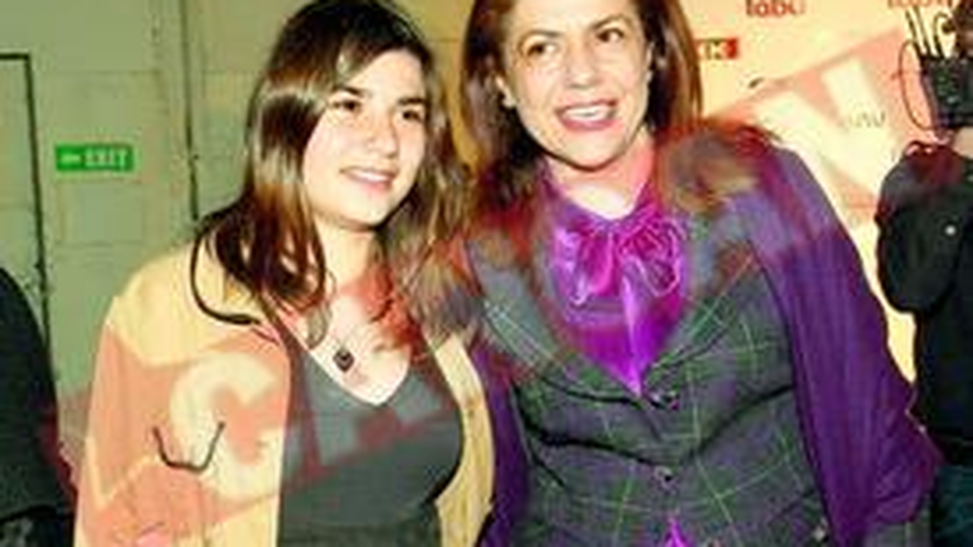 Ana Maria Geoana si Diana Videanu, "escortate" de mame