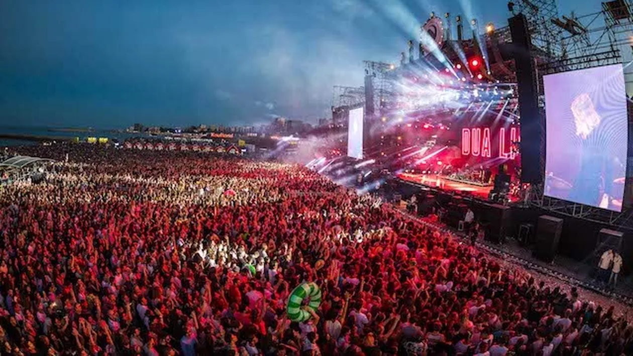 400 de jandarmi, poliţişti şi pompieri vor supraveghea zilnic Neversea, festivalul care începe joi