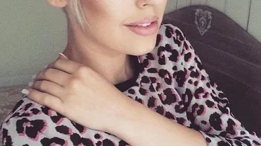 Soția lui Connect-R, cu sfârcurile la vedere! Misha e super HOT!