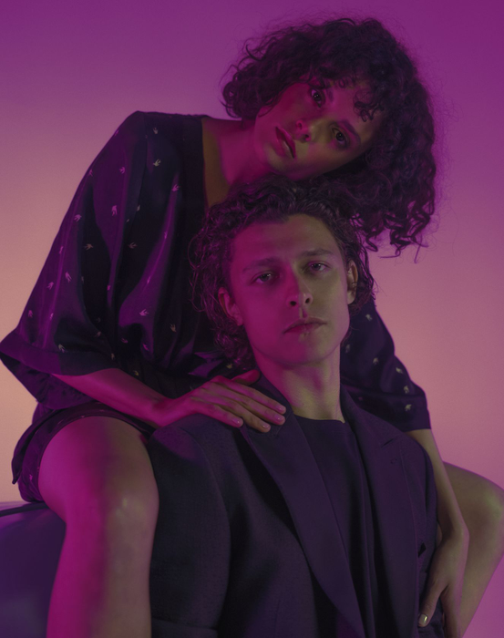 Seredinschi face cuplu cu Diana Sar, actrița din serialul “Vlad”, în cel mai nou videoclip al piesei “Iartă-mă să te iert”