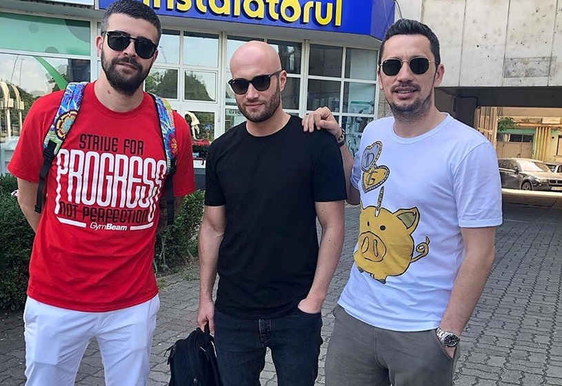 Flick, filmat în ipostaze nemaivăzute în direct la TV! A băgat mopul printre picioarele lui Nasrin Ameri și…