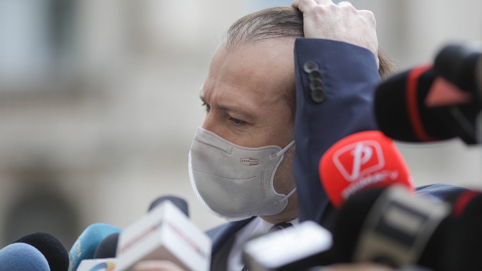 Premierul Florin Cîțu preia interimarul de la Ministerul Sănătății. Președintele Klaus Iohannis și-a dat acordul legal
