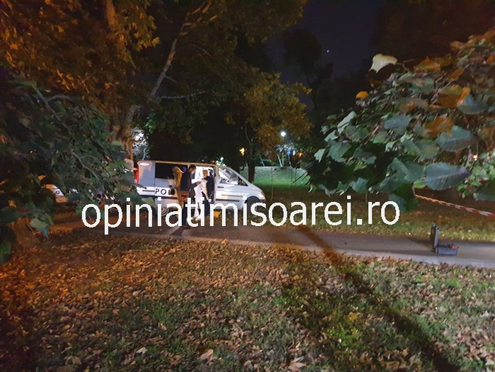 Scene sângeroase lângă Catedrala din Timișoara! O femeie de 21 de ani, înjunghiată mortal de fostul iubit