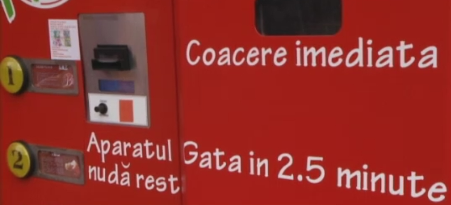 Românii își pot cumpăra pizza, salam sau mici de la automate: „Mi se pare practic”