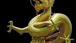 Dragonii iti apara casa!