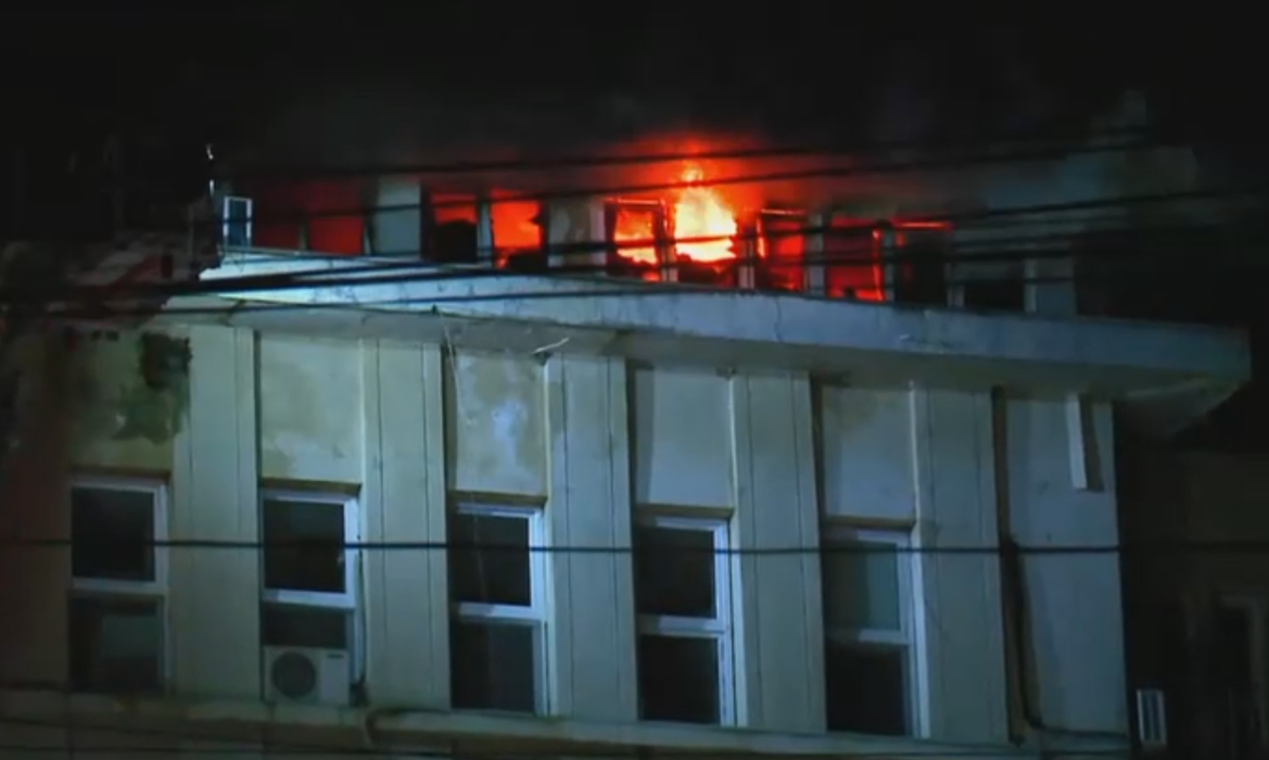 Incendiu puternic la un spital din Iași! Mai mulți pacienți au fost evacuați