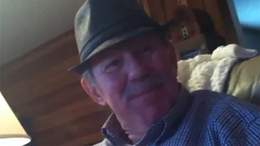 VIDEO Viralul sfarsitului de an! Reactia unui tata cand primeste cadou bilete la meci de la fiul lui este EPICA!