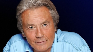 Alain Delon se pregătește să moară! Actorul are probleme de sănătate grave