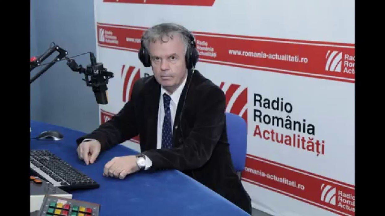 Cum arată acum Ilie Dobre, cel mai cunoscut comentator de radio din lume. Andreea Berecleanu s-a fotografiat cu el şi…