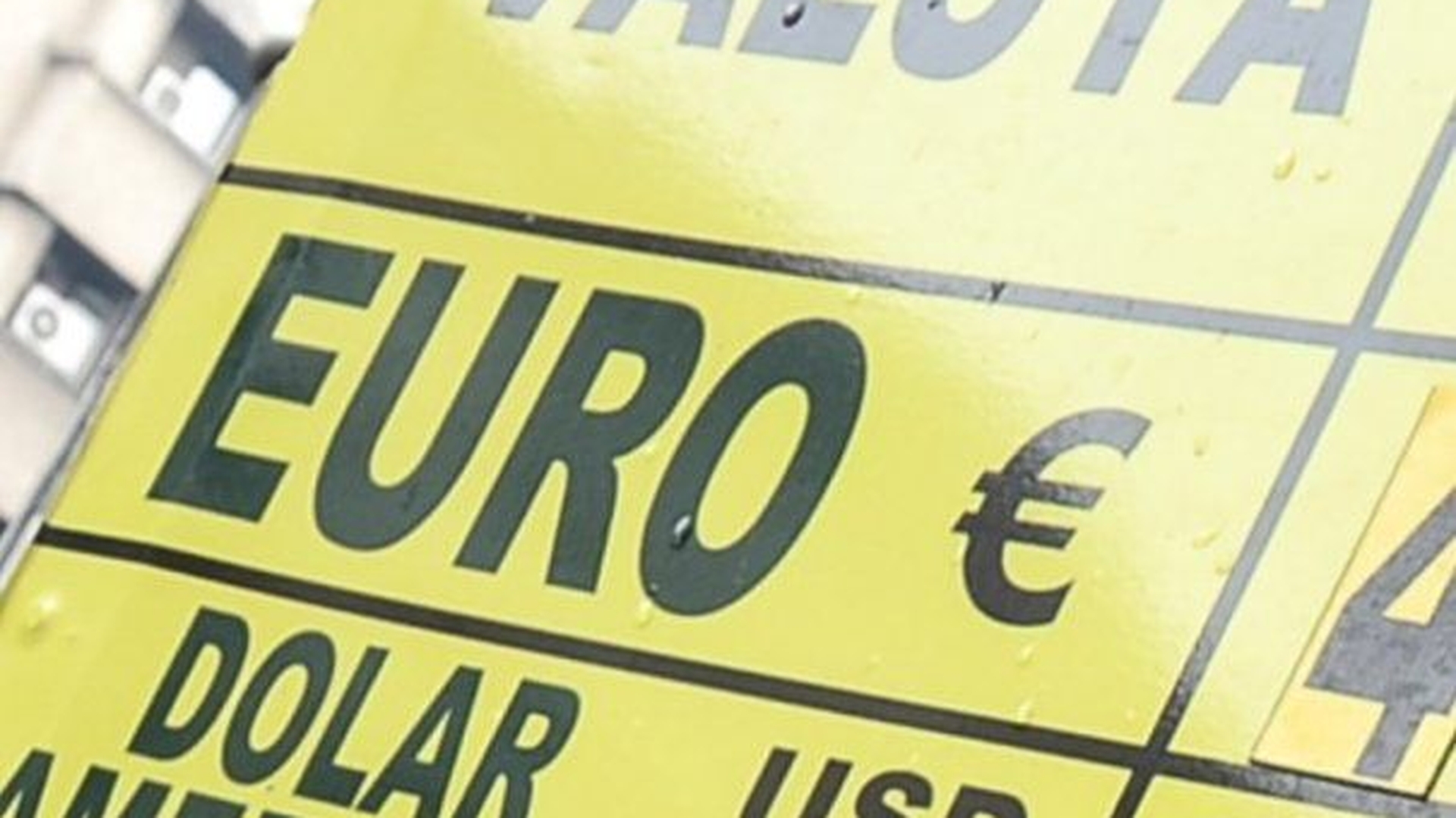 Curs valutar 1 martie 2019. Primăvara începe cu o mare surpriză. Câți lei costă 1 euro astăzi