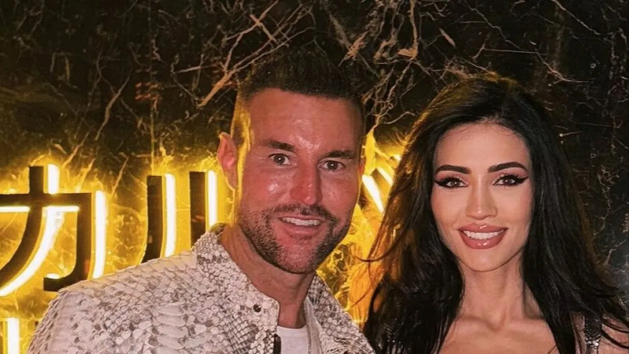 Mesajul transmis de Philipp Plein, după ce Andreea Sasu a fost din nou internată în spital: ”Încerc să fiu puternic”