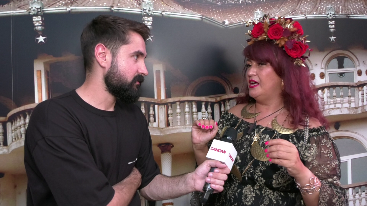 Rona Hartner: "Eu nu am faza asta cu depresia. Și în primul rând, eu mă închin o oră și jumătate pe zi!" (Foto: CANCAN.RO)