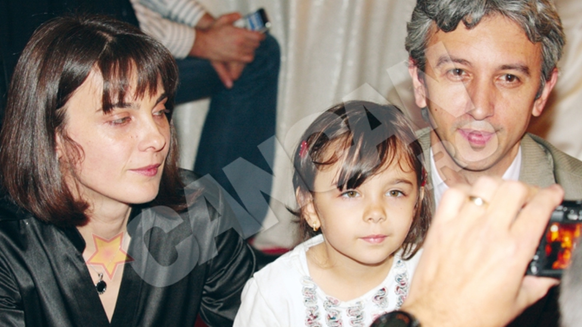 Mondeni de doua categorii: infideli si familisti