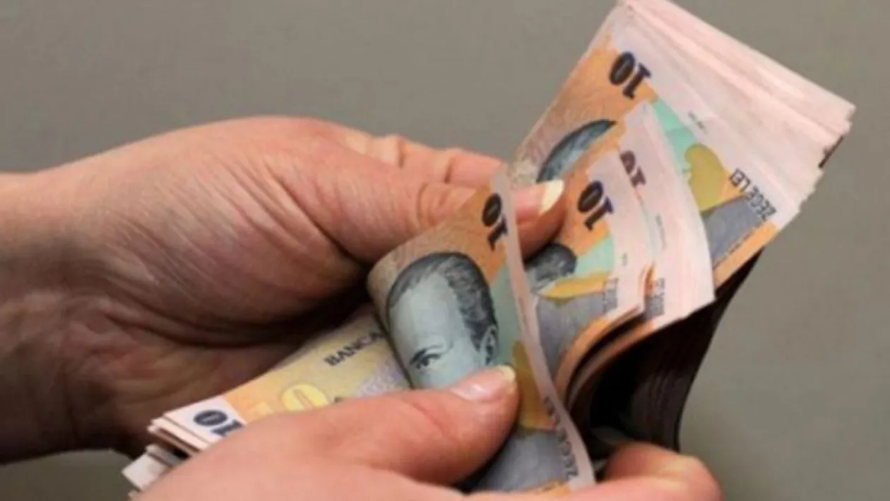 Ministerul Educației Naționale a făcut anunțul: elevii care vor primi lunar 250 de lei